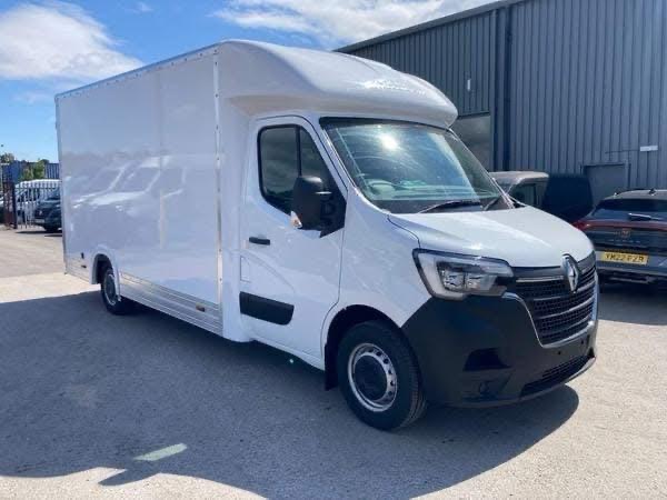 Long Distance Moves Bushey